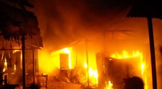 हुम्लाको रोडिकोटमा भीषण आगलागीः १५ घर नष्ट