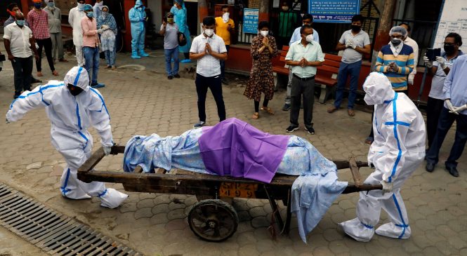 भारतमा भाइरस भयावहः मृत्यु हुनेको संख्या १ लाख नजिक