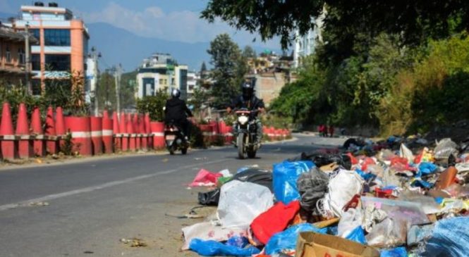 काठमाडौंको फोहर आजदेखि उठ्ने, सिसडोलबासीसँग ९ बुँदै सम्झौता, प्रहरी हस्तक्षेप हुने